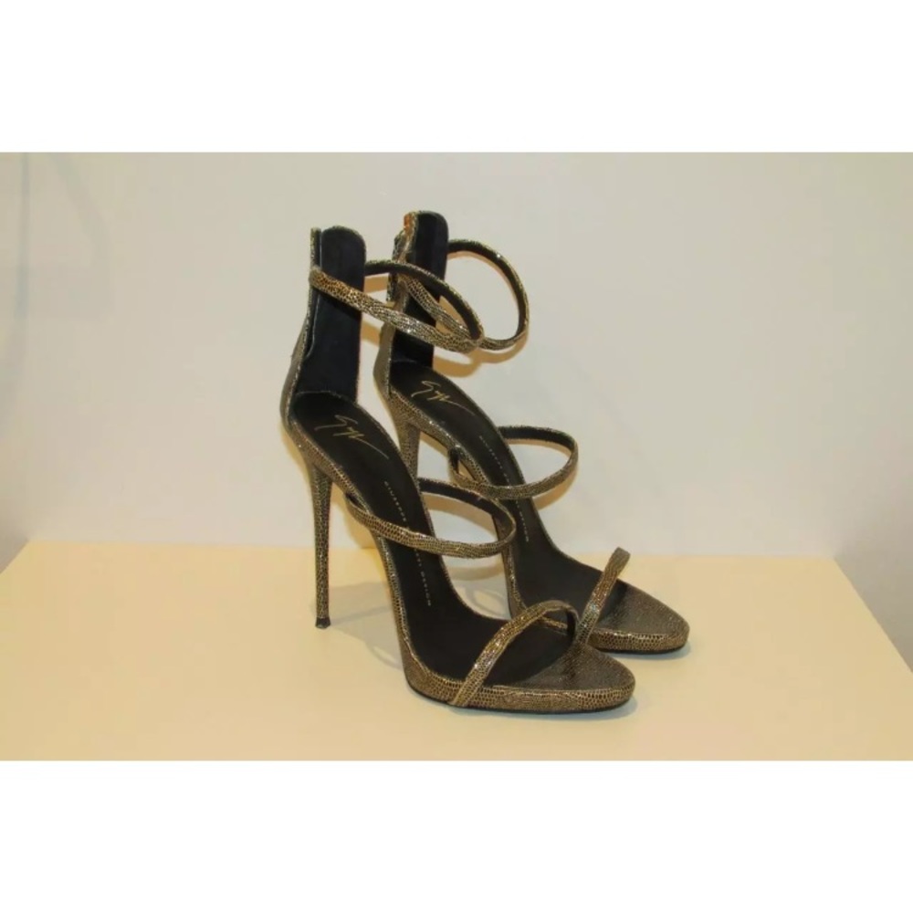Giuseppe Zanotti Harmony Sandals Gold FIRM  PRICE